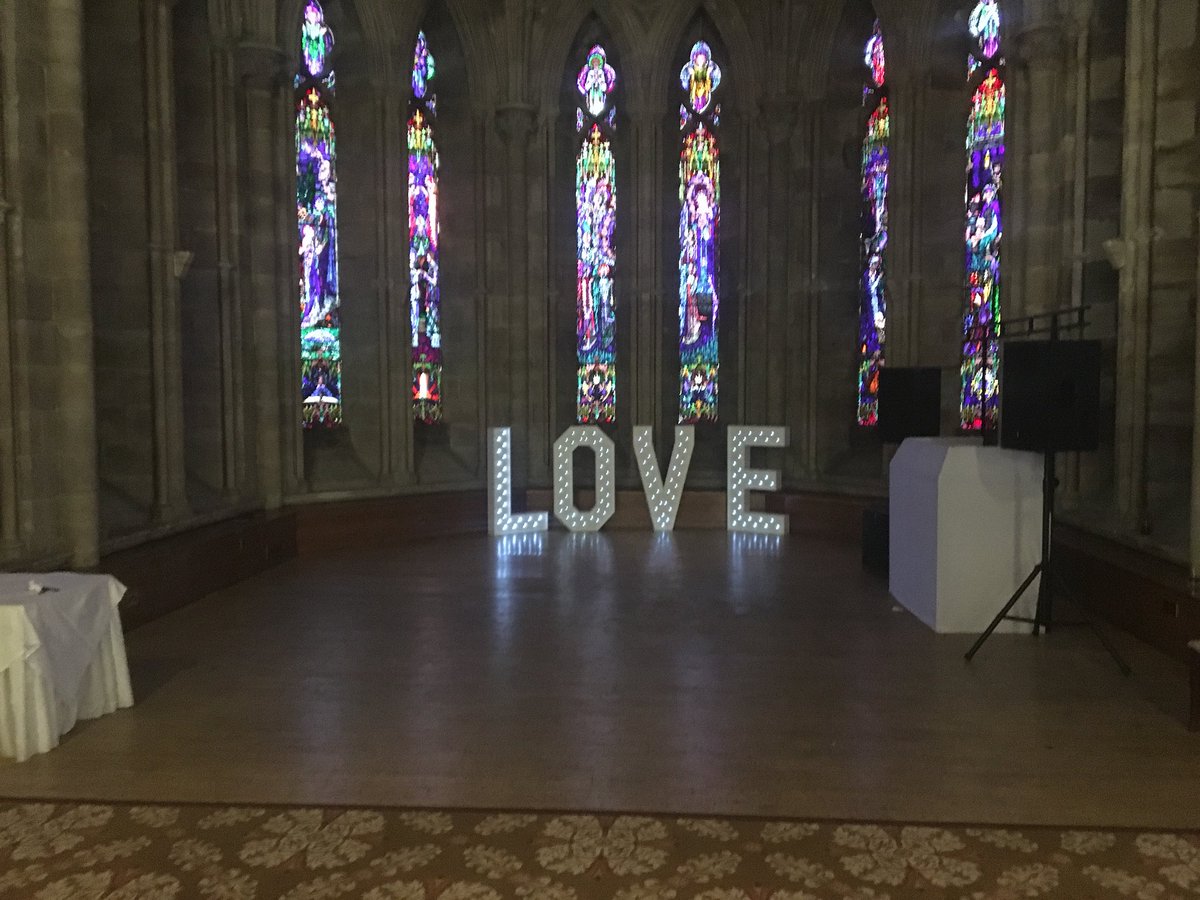 HartDisplayHire's tweet photo. #ashdownparkhotel with our #led #loveletters
#weddings #celebration #engagementseason #birthday #anniversary #party #display #led #disco #postbox #love #letters #numbers #starlite #dancefloor #ido #hire #ledtrees https://t.co/8xlIEyEzjc