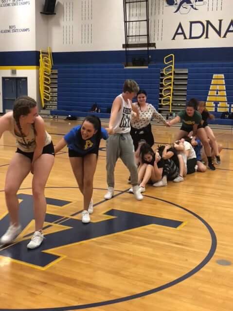 CheerAdna's tweet photo. 💙💛 What’s cheer practice w/o a lil skin the snake? 🤣🐍 https://t.co/628WuOVihZ