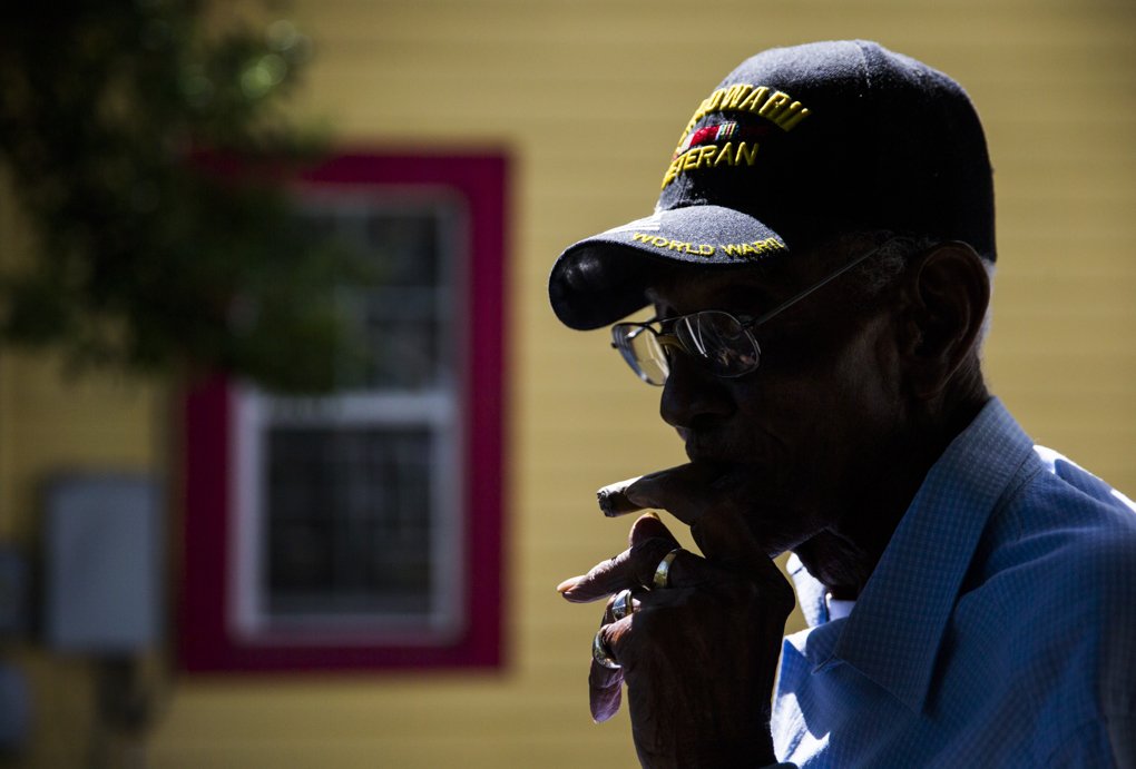 LandisImages's tweet photo. As he nears 112, the oldest man in America still smokes 12 cigars a day,  drinks whiskey and loves Dr Pepper. His secret to a long life? "Just  keep living. Don't die." | @dallasnews https://t.co/X2lcE9hZUv https://t.co/CZiQMdhl8k