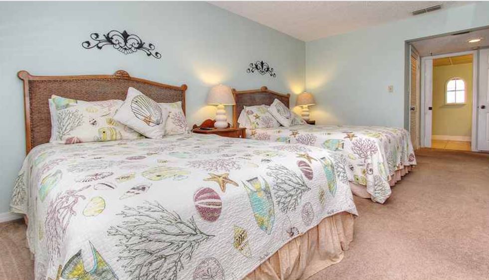 TeemingVR's tweet photo. Come enjoy🍹 the sea breeze in MADEIRA BEACH, FL 🌊☀️🚣‍♂️ Last minute bookings are welcome! 😁 5/19 - 5/26 total price $1614 BOOK HERE ⬇️https://t.co/XS5CLI65bv https://t.co/HVRyaAsBQf