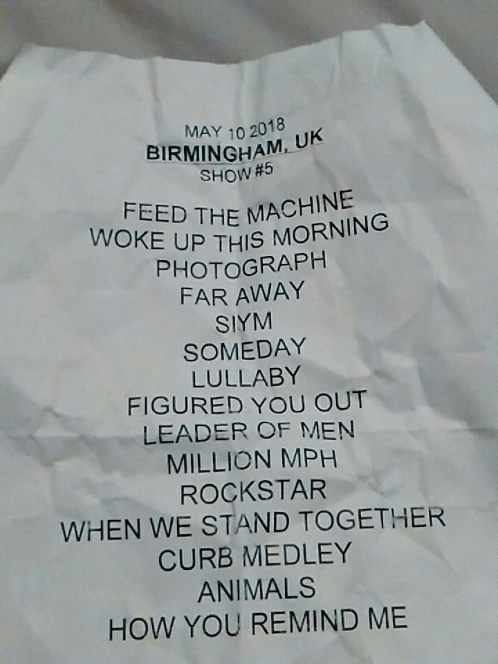 execution84's tweet photo. @Nickelback just wow absolutely wired I'm like a coiled spring still #notgoingtosleep #stillinawe got the set list that never was. Thank you Chad for your sense of humour never laughed so much at a gig and thank you from the bottom of my heart for an enthralling show! https://t.co/5pfkQ7Chyd