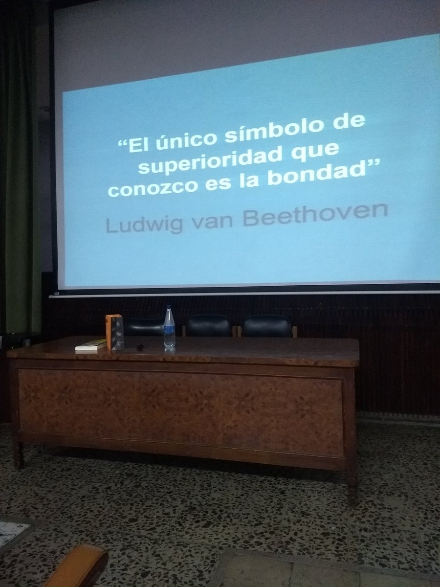 pconscientia's tweet photo. La importancia de compartir, comunicar y contagiar la amabilidad
En Universidad San Buenaventura
@USBmed

#ContagiaSolidaridad
#ProyectoConscientia

"El único símbolo de superioridad que conozco es la bondad" Beethoven https://t.co/pKAuDK8oK7