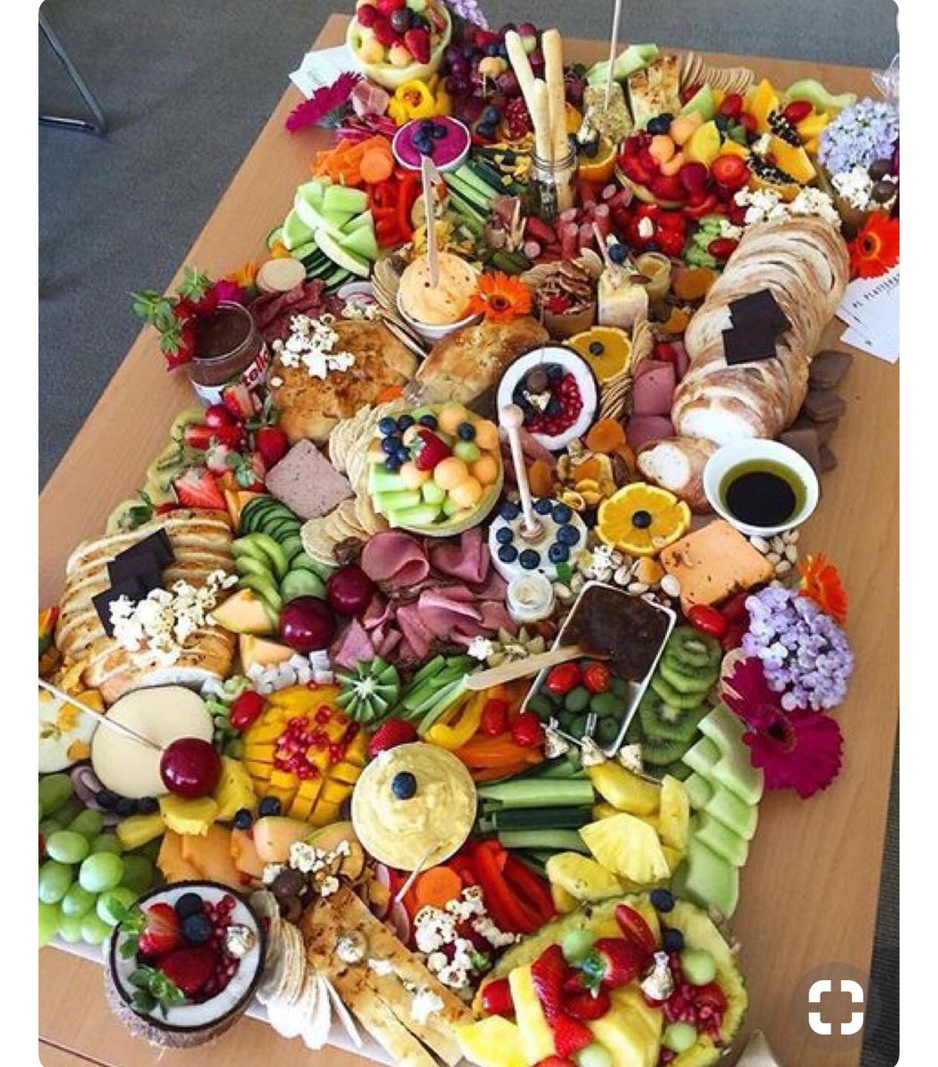 This would be the ideal Friday afternoon tea! 🤤 might just stick with the tim tams and lamingtons until I'm staffroom tea time coordinator #acuedu_p