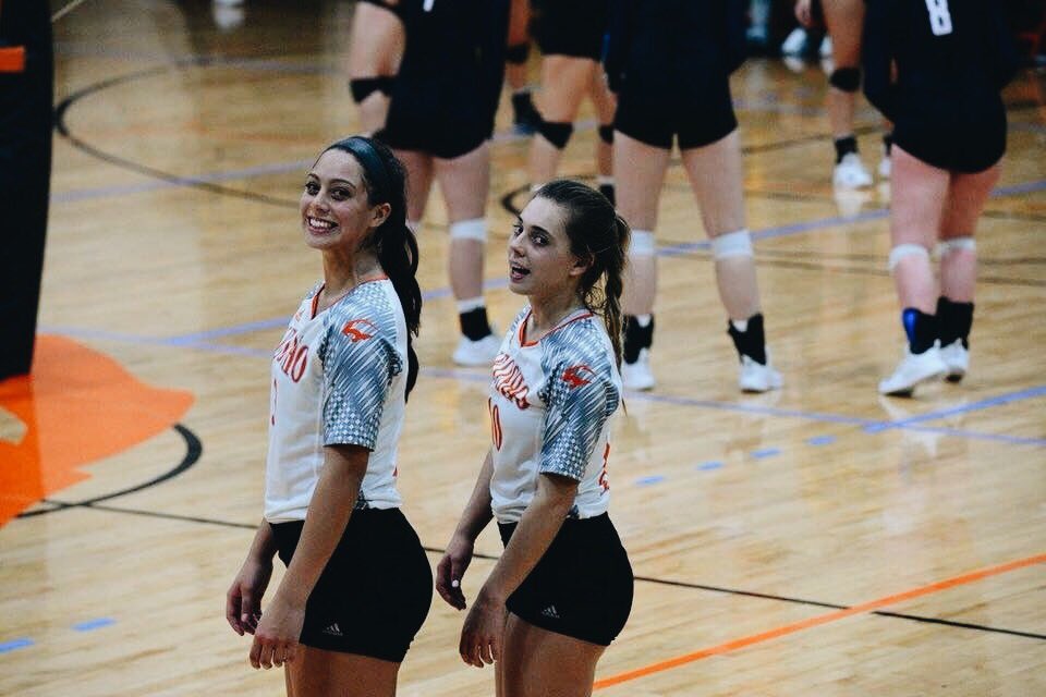 Breezy_2310's tweet photo. my best friend is going to Missouri Western everyone!!!!! So so proud of u buddy. Rlly gonna miss being on the same side of the court but i can’t wait to watch u do big things. I love u sm!!!!!! ❤️ https://t.co/SxCpyDd2AW