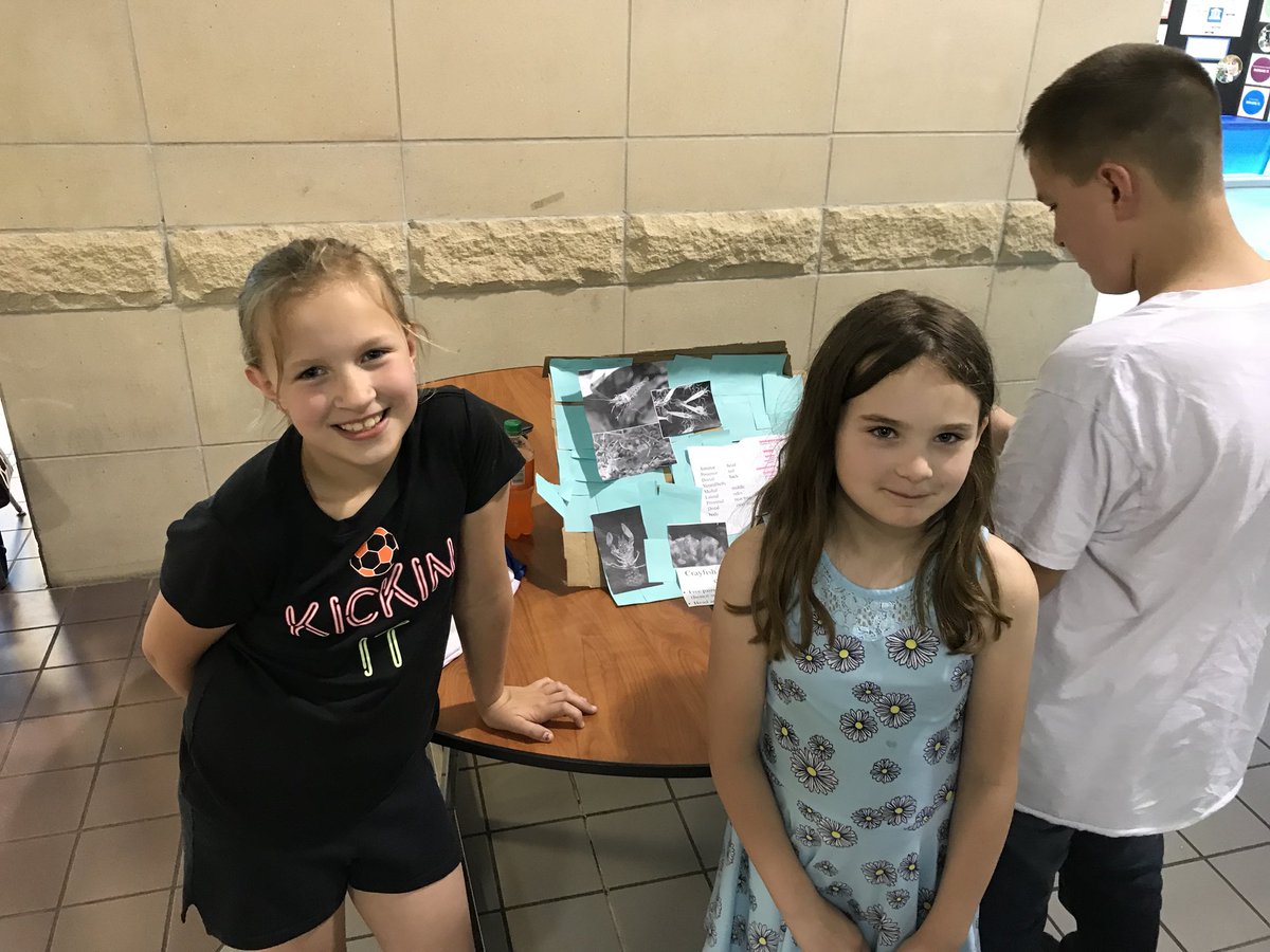 skylermanning08's tweet photo. Great job ladies at the STEM Fair! Way to show what hard work looks like! https://t.co/ale2qSKe24
