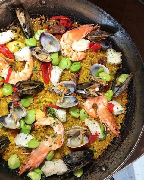 SocarratNYC's tweet photo. Shhhβ¦ πΆ A massive, seafood-packed paella is going to stop all conversations! Come celebrate Motherβs Day at Socarrat and share the best paella in town with your mum! π·@thisplate.nyc #socarratnyc #socagram #mothersday #paella #nyc https://t.co/KKpVvtYuam
