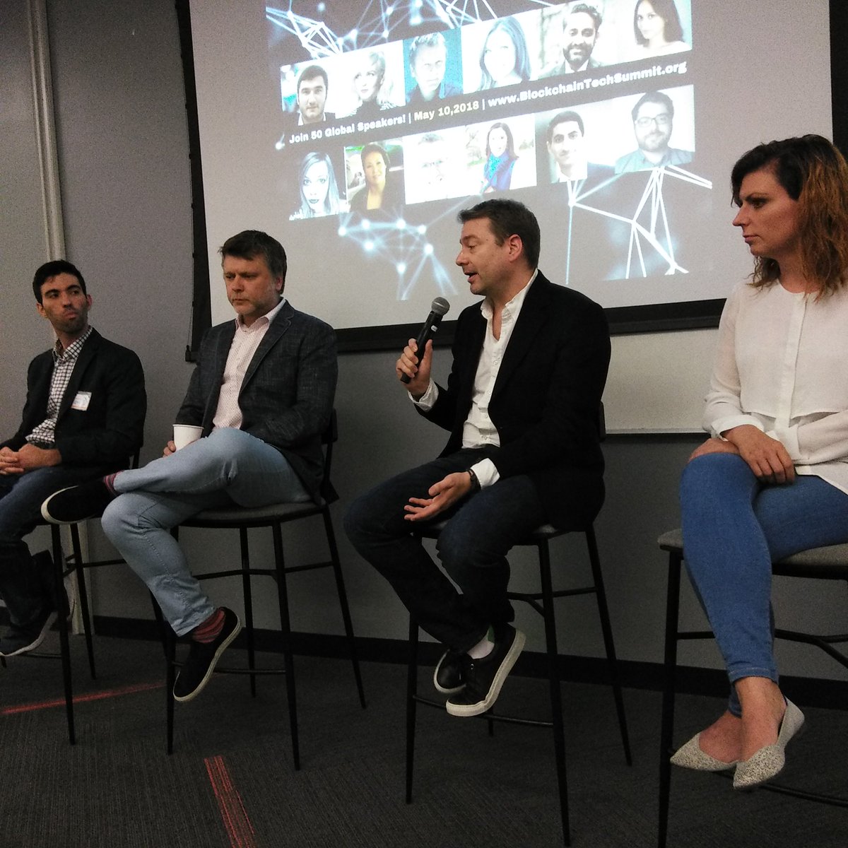 PixToken's tweet photo. Our VP @gordonmeyerjr shares the #BlockchainTechSummit stage today with other leaders of industry.
#IBM #blockchain #ICO https://t.co/tlj2VJe6vf
