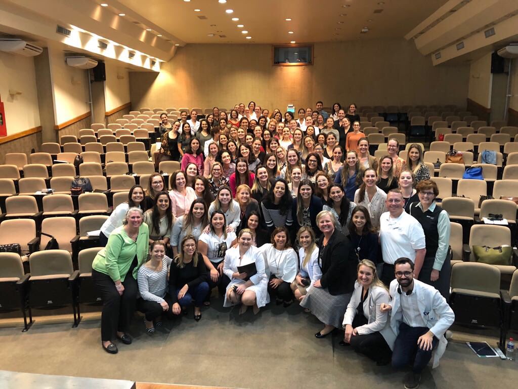 anccofficial's tweet photo. Such an honor to be at Hospital Moinhos De Vento in Porto Alegre, Brazil to teach a two day course on #Magnet principles and to help them open their nurses week activities. https://t.co/KhbRSfxvg4