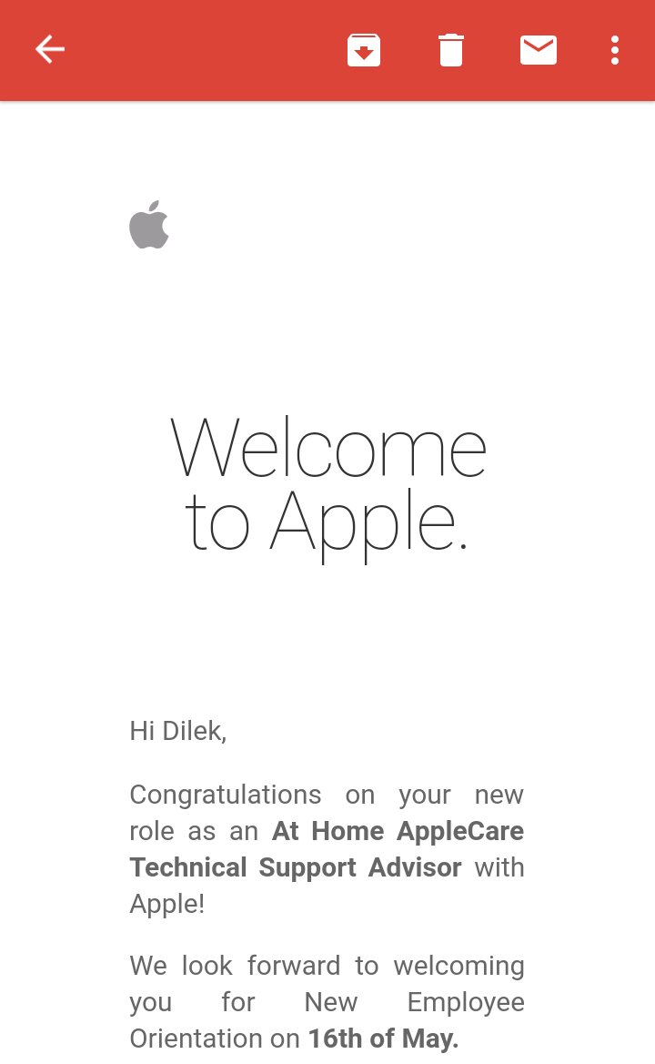 labadacubuda's tweet photo. Here we go! New step in my life, new adventure, new success! Can't wait to see what future holds for me ๐ #workingforapple #bestcompanyintheworld https://t.co/JmBPHQ1Xk0
