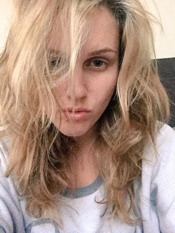 thepeachy16's tweet photo. #TerfficThursday Lovely Beautiful sweet @SashaHeart https://t.co/kqbbMPXC5u