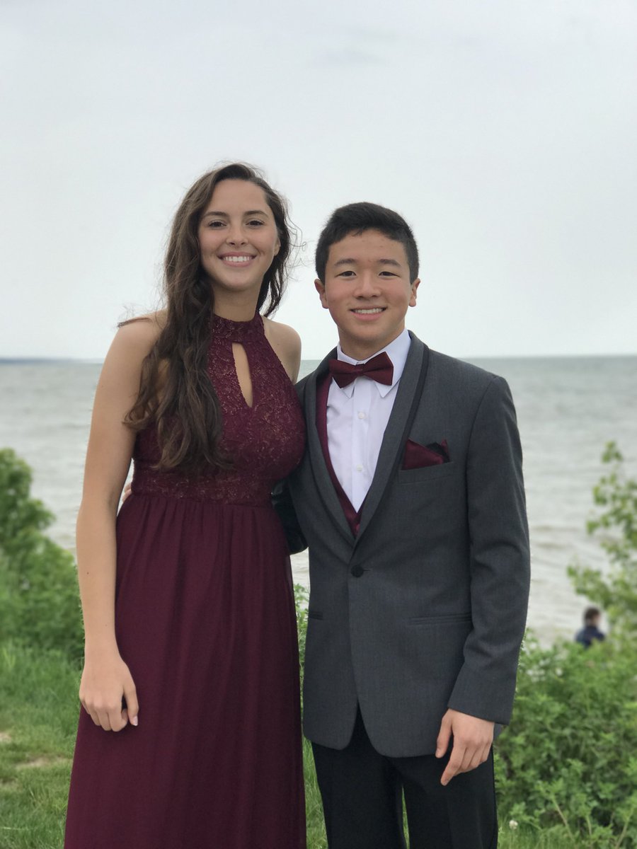 gkosakowski's tweet photo. Happy birthday to the best prom date Ive ever schemed for ;)) I feel honored to be your go-to portrait mode photographer 📷 hope you have a great day #mr36 ❤️❤️ @plee9999 https://t.co/iMHChoMt0U