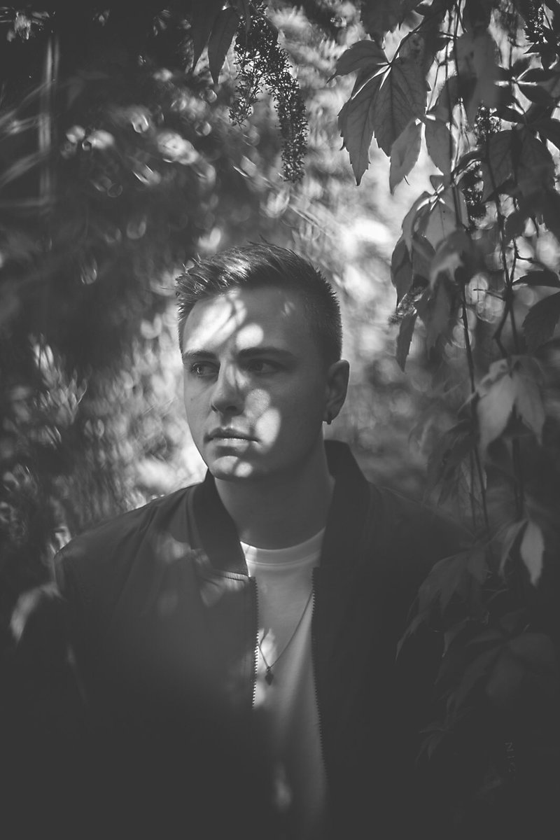 #NowPlaying Wolf Kash ft Chisara with 'SleepWalker' - Tash's GIHE track of the show! 🌈