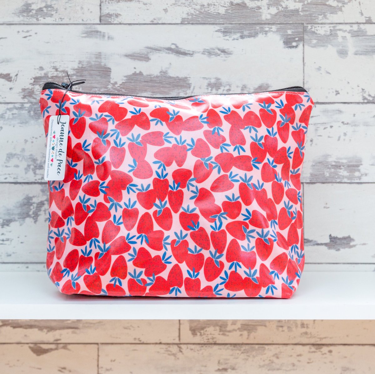Jodepacedesign's tweet photo. Very happy to announce that these lovely oilcloth wash bags are back in stock!!! Absolutely fabulous for everyday, perfect to take on your summer holiday! 
#strawberry #ginandtonic #blueflowers #blossom #floral #cocktails #bag #smallbusiness #supportindependent https://t.co/0YeyeS5sgO