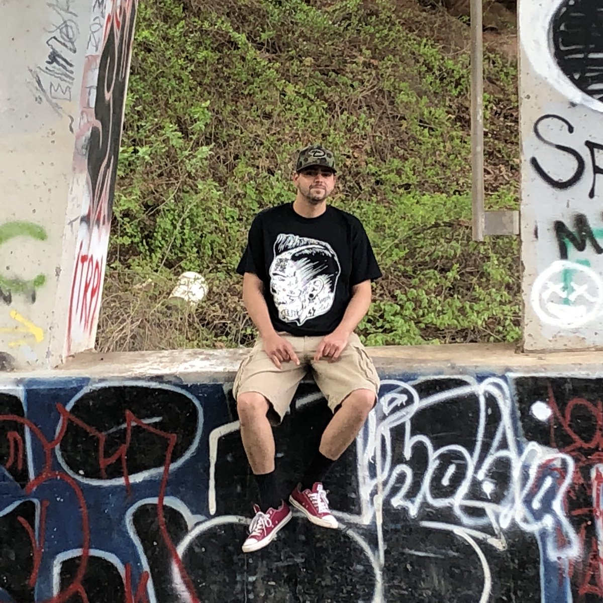 SimpleLads's tweet image. In Connecticut wearing the Psycho Billy Tee @seanbrochillll #SimpleLads