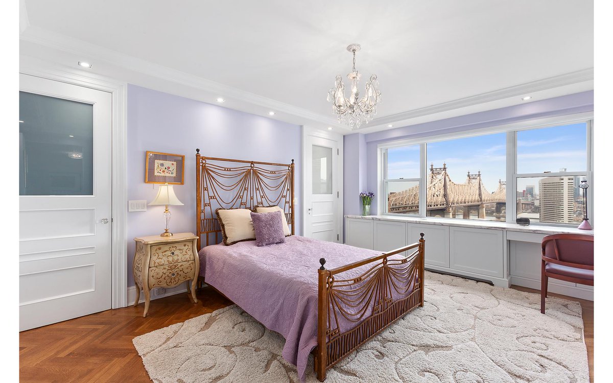 DouglasElliman's tweet photo. Rarely available, newly renovated, large 3-bedroom with 3.5 baths at #16SuttonPlace is #OntheMarket! Upon entering into the foyer you are greeted with a luxurious black onyx and Carrera marble floor: https://t.co/iHubQk0woV #DEdreamhome #NYCRealEstate #SuttonArea https://t.co/bpQjgxJPXe