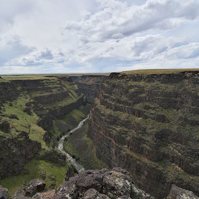 theWWT's tweet photo. #bruneaucanyon is a stunning natural wonder that most people have not heard of. The overlook serves as a great place for a water drop. I snapped this picture knowing I will be back in about 1 week. Counting down the days to start the hike! Long live the … https://t.co/No4yfmX6gB https://t.co/3qJZ0NN7cG