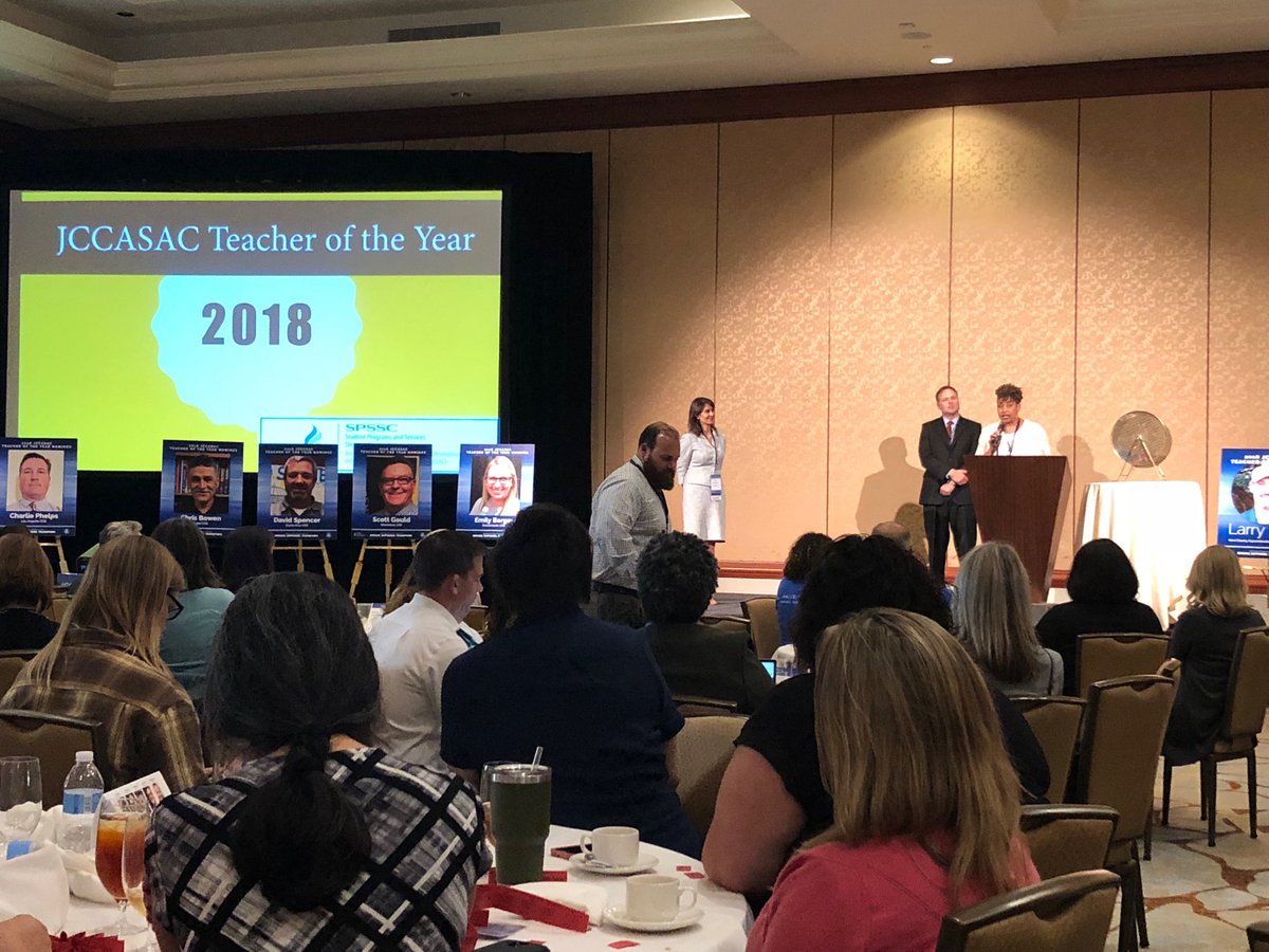 JinaCrimi's tweet photo. YAY! TEacher of the year 2018 #JCCASAC2018 #EngageEmpowerTransform https://t.co/c4tcDm8289