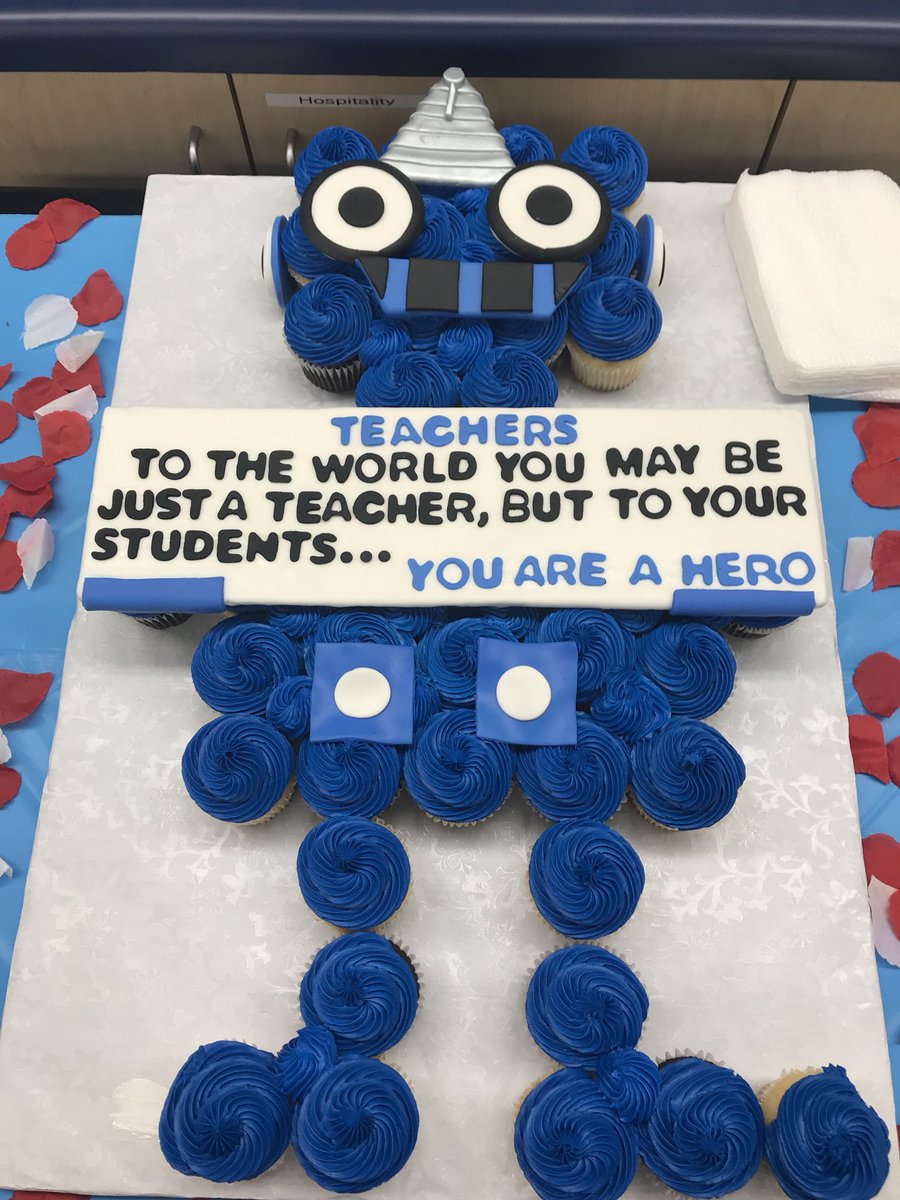RiosRobots's tweet photo. Our PTA is out of this world 🌎 Working behind the scenes to make our school an incredible place to work and teach our students. Thank You PTA ❤️💙🤖 @vanwimwaa @ErikaB428 and many more @9thDistrictPTA https://t.co/to6l3wXJb9