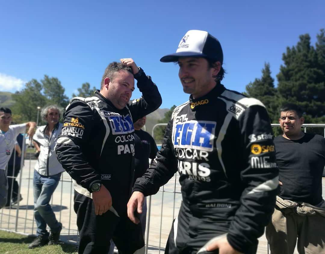 CGRally's tweet photo. "Fue un envión anímico para todos. Desde el Día 1 post #Tafi se empezó a trabajar para esta fecha. Ojalá esa carrera haya sido un quiebre de muchos logros que vendrán. Estamos enfocados en el Campeonato y queremos sumar mucho" 👈 @miguelbaldoni
Pónganle un poroto 😉 #GoCGR https://t.co/6ooSQVMCM9