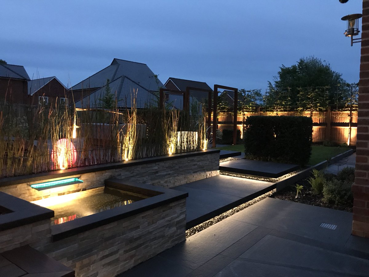 As far as lighting goes, it think we nailed this project, what a treat, enjoy Twitter! #FloatingSteps 

#LoveLandscaping <a href="/happilyHeather/">heather martin</a> @MarshallsReg <a href="/lighting4garden/">Lighting For Gardens</a> <a href="/The_APL/">APL</a> <a href="/ProLandscaperJW/">ProLandscaperJW</a> 

@The_SGD this was designed by the extremely talented #HeatherMartinGardenDesign