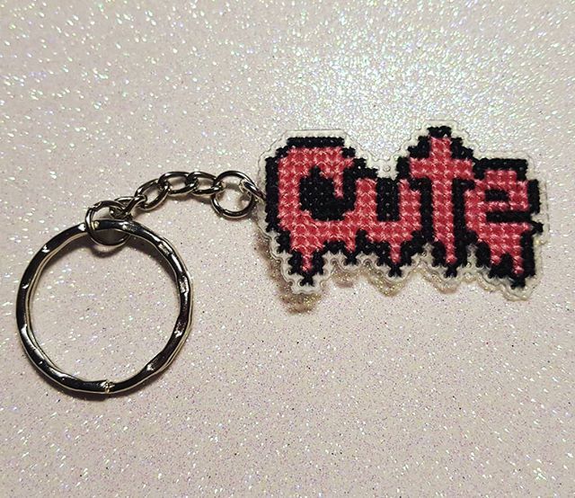 WerepuppyTweets's tweet photo. Another cute cross stitch charm. See what I did there? Ha
#crossstitch #craft #fiberart #pixelart #pixeltext https://t.co/iOFWOxI8TE https://t.co/CiNcMiqRdP