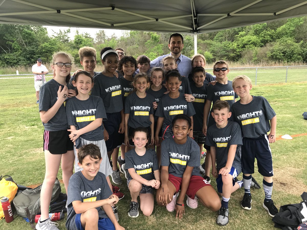 CastleHeights2's tweet photo. We are so proud of our Castle Heights Knights. #SpringOlympics https://t.co/cNjWVITiTe