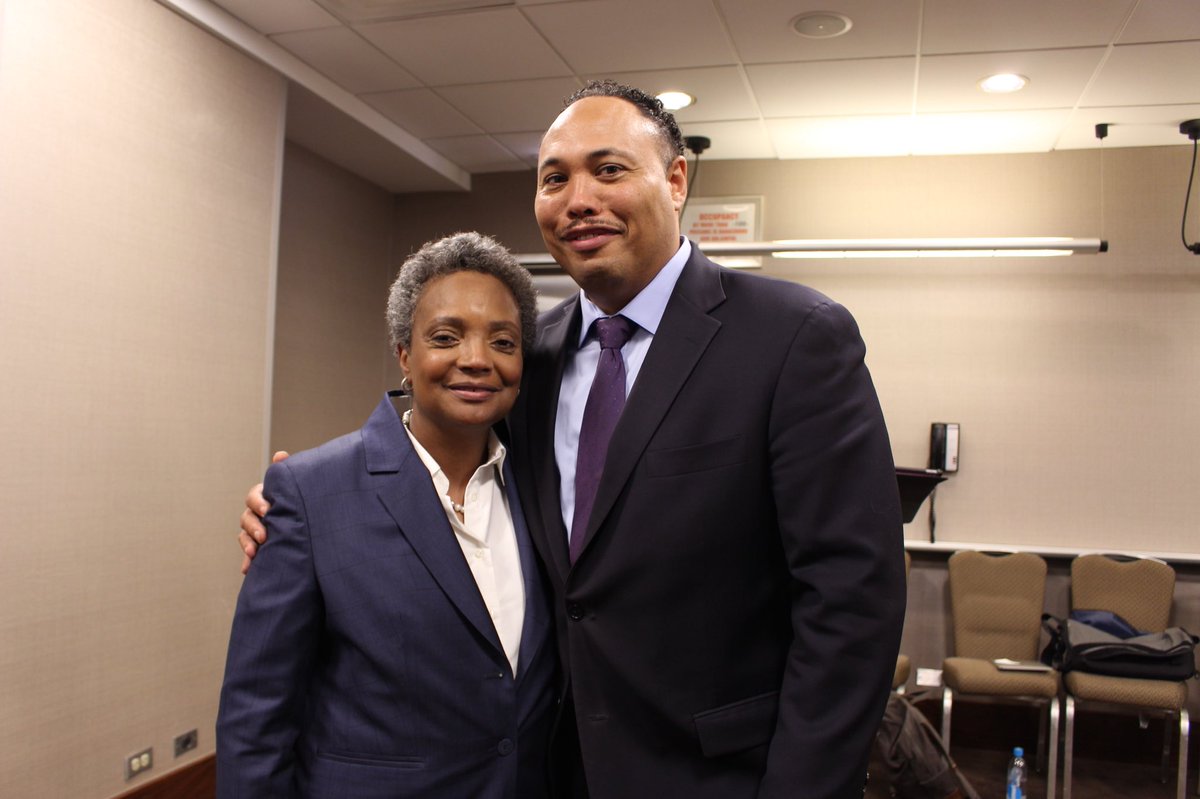 Ra_Joy's tweet photo. Chicago is in a movement moment, where change is absolutely possible and urgently needed. Today, I was proud to introduce my friend, @LightfootForChi as she announced her candidacy for mayor of Chicago. #ChiMayor19 https://t.co/znYE4qeely