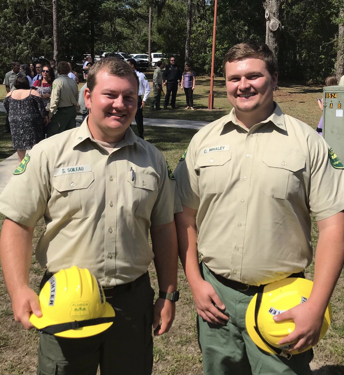 FFS_Orlando's tweet photo. Congrats to @FFS_ORLANDO ‘s newest Certified Forest Rangers. After a 10-week Basic Fire Control Training program, they are now fully qualified to fight wildland fire. https://t.co/YcSyTQoB4P