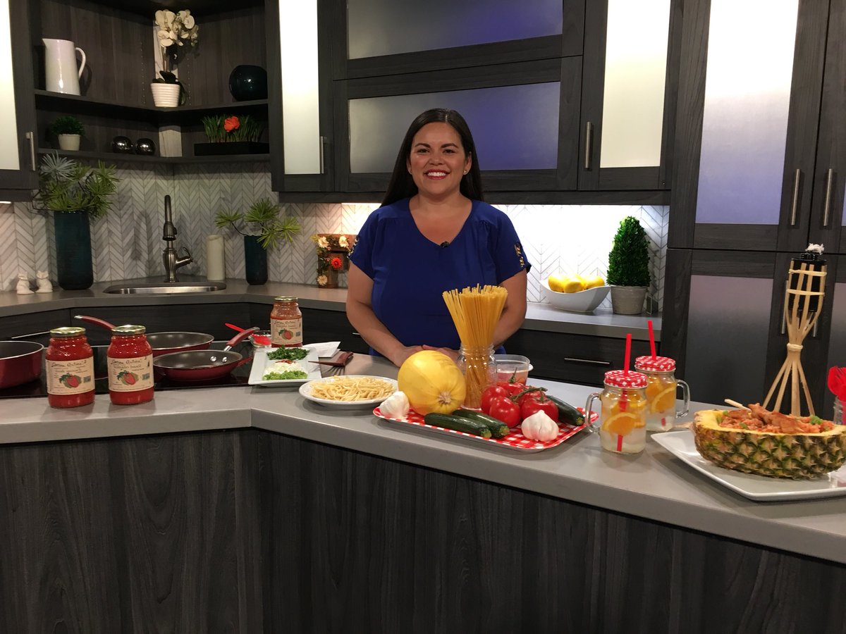 blogaboutitall's tweet photo. Had so much fun today doing a live cooking demo @FOX40.
#fox40news #sacramento #stockton #modesto #ktxl #fox40 #shrimp #cucinaantica #nationalshrimpday #mothersdayweekend #inthekichen #cook #familymeal #dinner #blogaboutitall #sacramentoblogger https://t.co/e3lP36W85Q