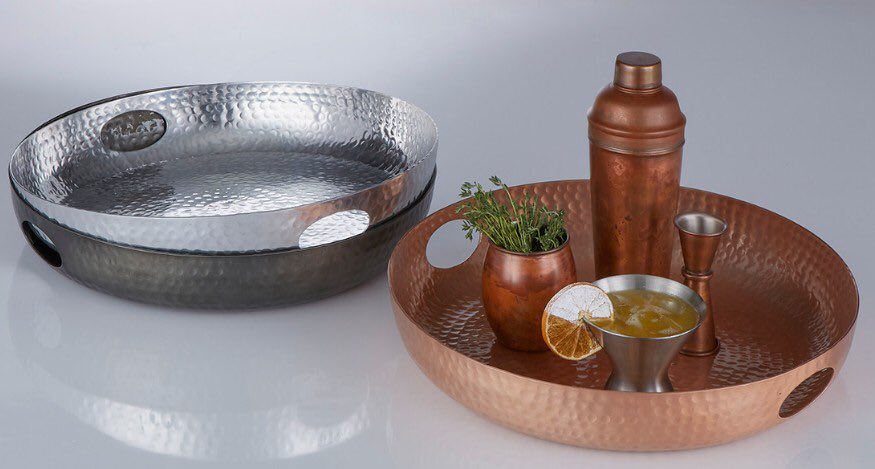 AmerMetalcraft's tweet image. How beautiful are these?  Hammered Aluminum Trays!  Can you imagine all of the possibilities?  #NRAShow2018 #Booth6924 @NatlRestShow