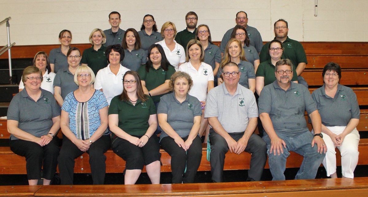 klaska_matthew's tweet photo. I could't ask for a greater staff, thank you for all you do! #vitpride https://t.co/B5cDNcrifh