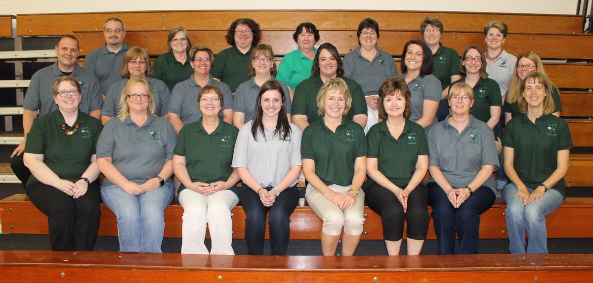 klaska_matthew's tweet photo. I could't ask for a greater staff, thank you for all you do! #vitpride https://t.co/B5cDNcrifh