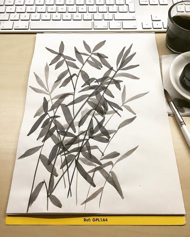 pixeldiva's tweet photo. Day 38 of #pixdoes100daysofskillshare with Day 1 of @jendixonarts Expressive Brushwork class.
Project 1: Simplified bamboo. Fun, this.
#10minsbeforebed #art #ink #painting #sketchbook #creativepractice #doitfortheprocess #carveouttimeforart #the100dayp… https://t.co/3C3be6eOnj https://t.co/qv7o7G2EVn