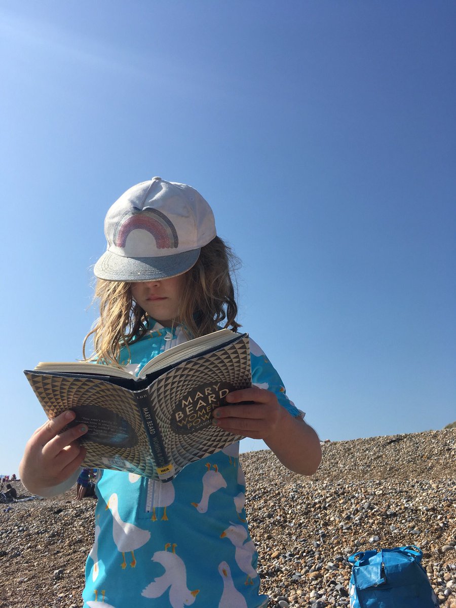 MrsJonesSings's tweet photo. @wmarybeard - my 6 year old daughter utterly engrossed! #womenandpower #girlofthefuture #raisethemstrong https://t.co/fsXcjgNmmP