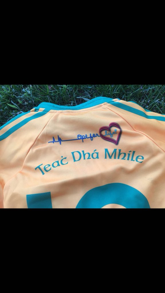 TwoMileHouseGAA's tweet photo. Here’s a look at our new jerseys for the senior team with our new sponsors ENTEKRA. A huge thank you to Bran Keogh for his continued support. https://t.co/3pazWH7dng