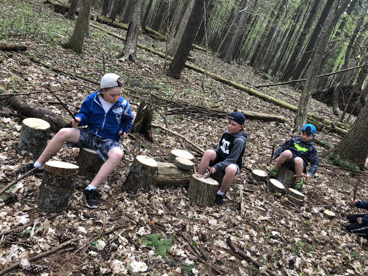 Not the steps of the #AvonTheatre but hoping to be discovered just like @justinbieber #naturesplayground @WildwoodCA