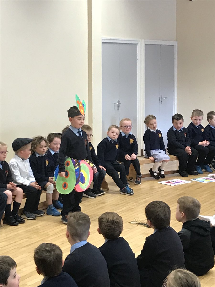 stcolmansps's tweet photo. Full house today for our Primary One assembly. Great costumes, props & all were blown away by the clarity of their speech and confidence. Well done children, Mrs Burns, Mrs Higgins & Miss Treacy on pulling it altogether ✅ #nischools #esags https://t.co/HWe6KZ004D