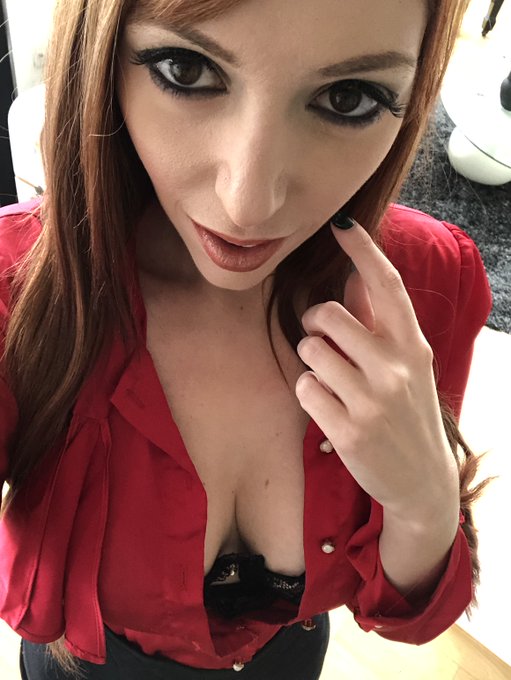 Lauren Phillips Nude Leaked Videos and Naked Pics! 260