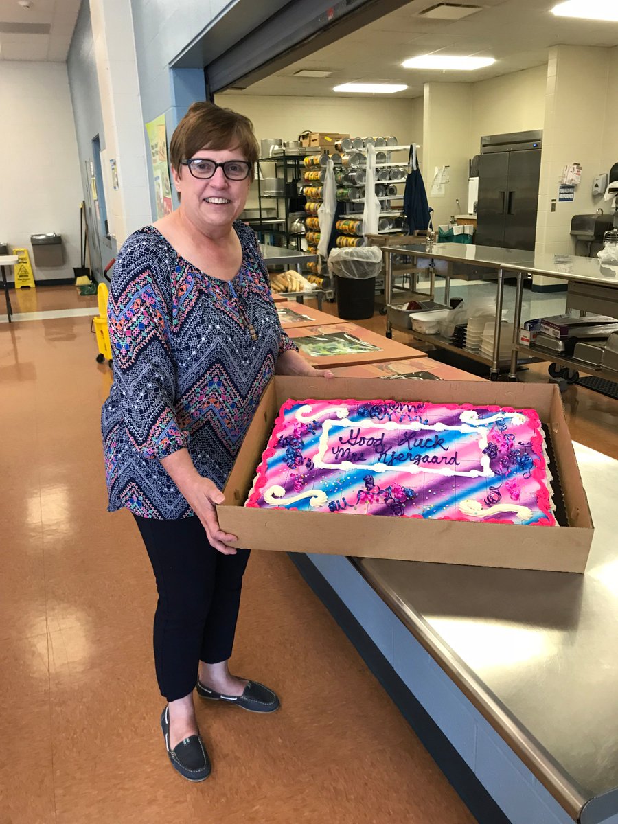 SCElemSchool's tweet photo. Four of @SCElemSchool's finest honored this afternoon at a retirement celebration! (Mrs. Anderson not pictured).  
Thanks for your many years of service to the Lakeview School District!
#lakeviewvikes
#Flodman
#Young
#kjergaard
@MrsYoungSC3 
#cakegalore https://t.co/Jd84LLc1Eq