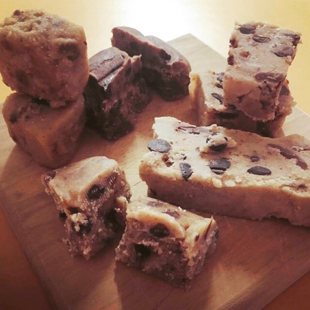 BucketsofDough's tweet image. Cookie dough trials to get the recipe right! #EmyMac #bucketsofdough