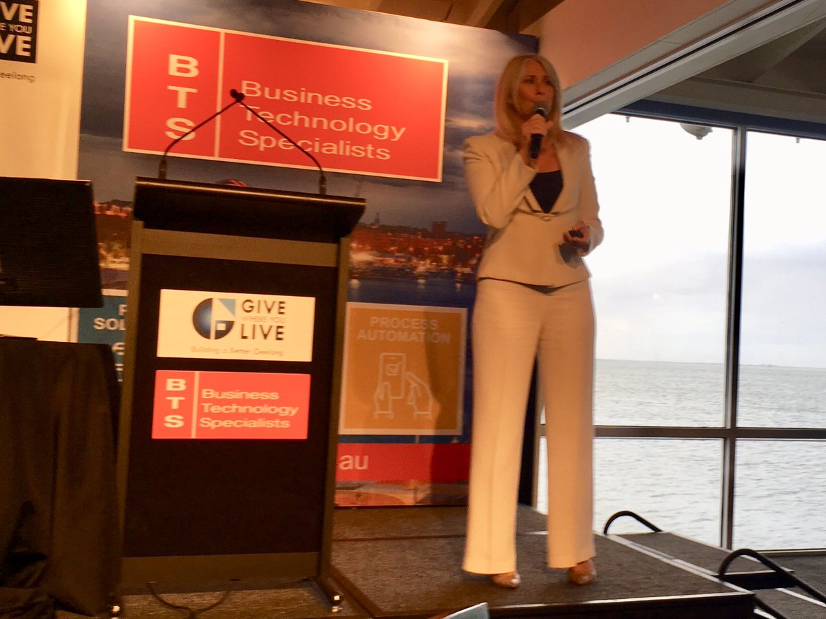 GiveGeelong's tweet photo. The amazing @TraceySpicer talking about some of the tough topics: the power of education, inequality of the sexes, abuse & harassment in the workplace and violence in the home #AdminBreaky https://t.co/p0FldzSryB
