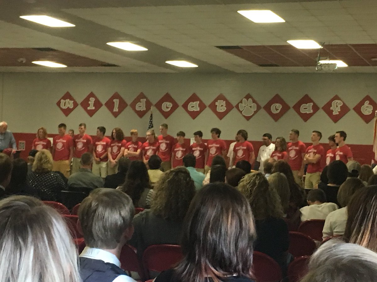 MgrahamOH's tweet photo. Ohatchee baseball being recognized at the board meeting. Thank you Mr Dyar and the Calhoun County Board of Education. Roll Tribe!!!!! https://t.co/wSxldNcWgK