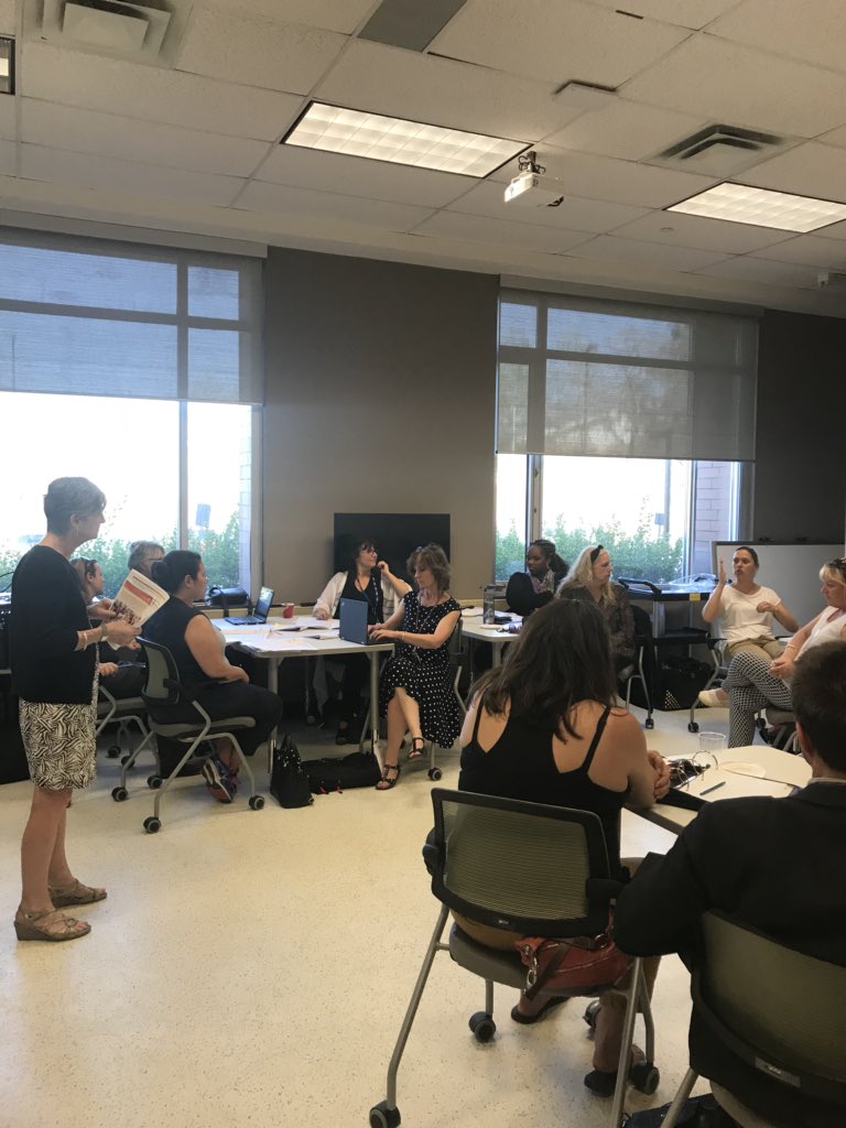 martinerobinson's tweet photo. What a great turn out to our @ParentsDDSB PRO Grant Working and Networking Session. Thank you to our dedicated @DurhamDSB School Teams for sharing your ideas and insights!  #WeAreDDBB https://t.co/G6hHqj0Er2