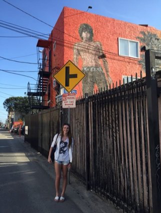 TheDoors's tweet photo. Thank you to all of the fans who shared their moments with The Doors!
Send us your selfies with The Doors! Use the hashtag #TheDoorsAndMe and tag @TheDoors, to be featured.🤳 #TheDoors #Selfie #JohnDensmore #FanPhotography https://t.co/sab3sz9sBr