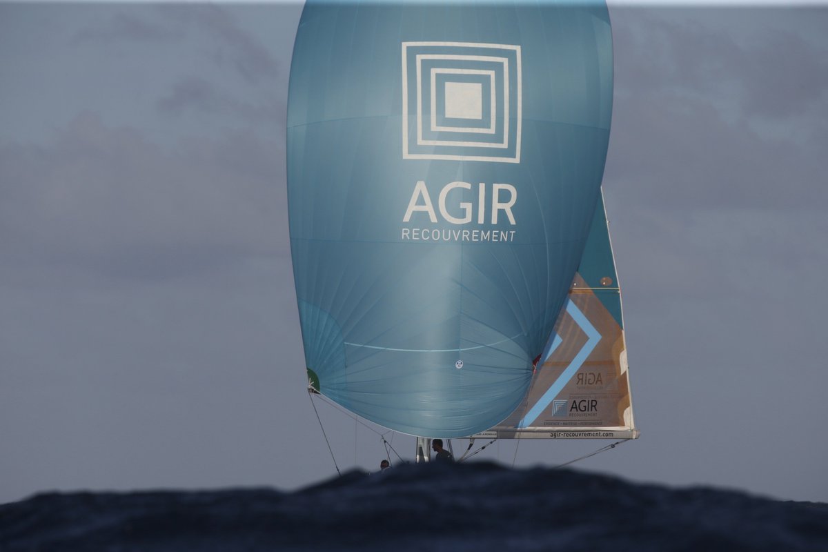 Ils arrivent, ils arrivent ! En route pour une belle victoire sur la 14ème édition de @AG2RLMTransat ! <a href="/hardy_adrien/">Adrien Hardy</a>