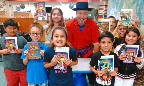 Some more pics from Lewis Elementary - Day One...  <a href="/blewislibrary/">MelissaEversole</a> <a href="/NISDLewis/">Bob Lewis Elementary</a> <a href="/NISD/">Northside ISD</a> #authorvisit