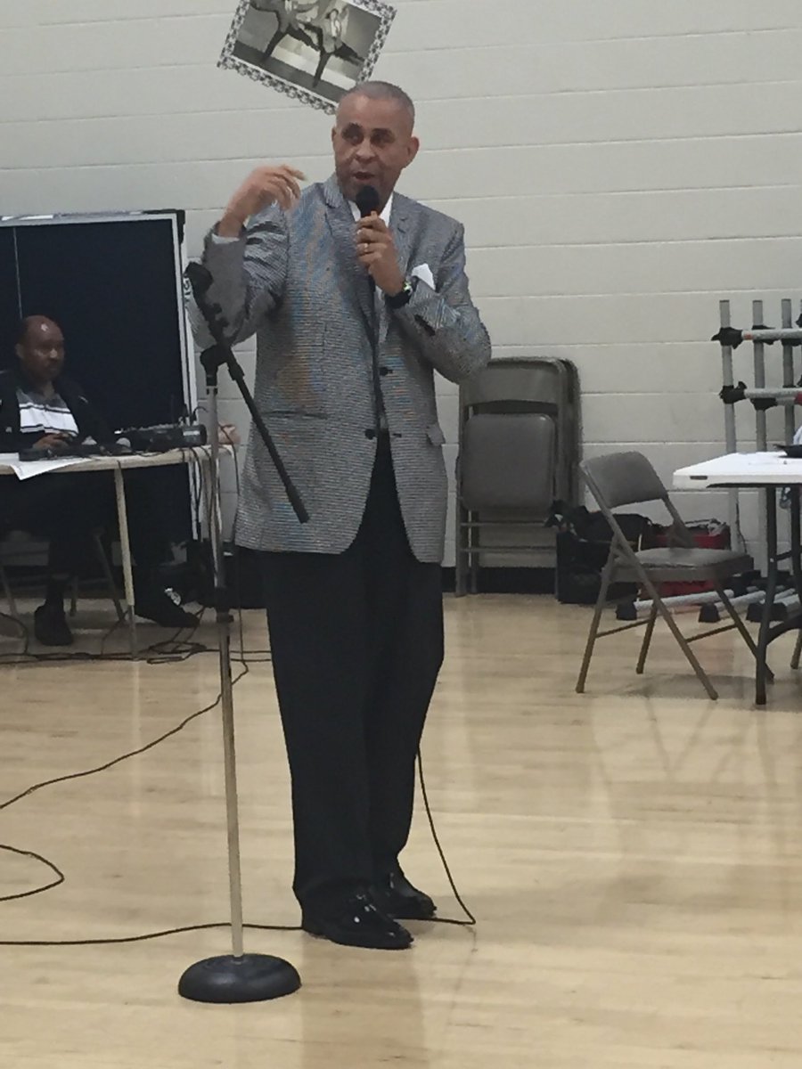 RPS_CCSS's tweet image. The house is packed and we are ready for conversation! The District 6 Conversations with @JasonKamras in starting now. Come talk with us.