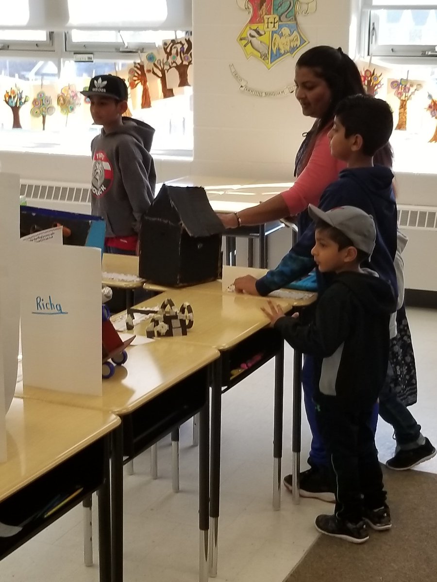 mrgoldenthalj's tweet photo. #TPPSLaunch is happening now!! Excited parents seeing all the hardwork. https://t.co/tBLx6blu7p