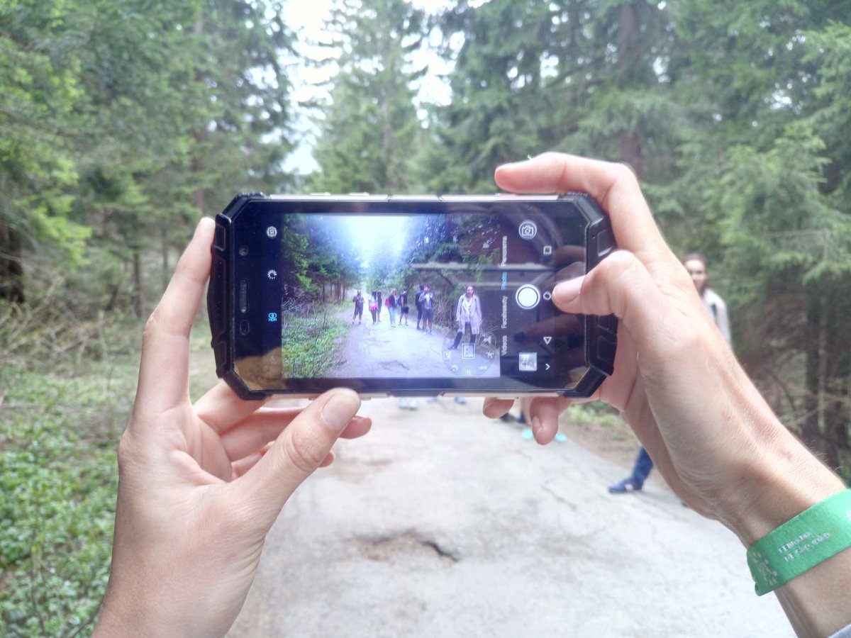 WLExperience's tweet photo. Picture of the picture! #tbt to this great but exhausting day. #exploring #worldlifeexperience #travel #volunteer #freeday #wle #livetheexperience #luckytravellers #passionpassport #aermoo @aermoo https://t.co/lj5owr6e6X