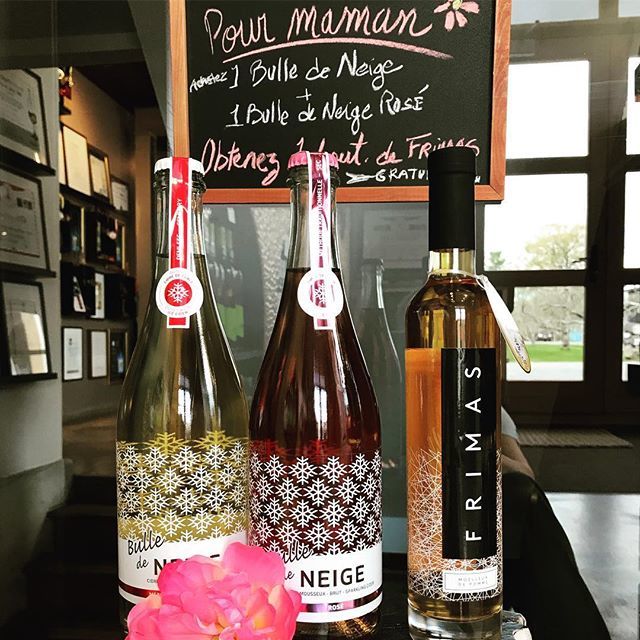Pour maman; pour souligner la fête des mères.  Achetez un Bulle de Neige + un Bulle de Neige Rosé et obtenez un Frimas gratuitement 👌🏻🌸/ For mom; to celebrate Mother’s day. #special ift.tt/2rzWwc5